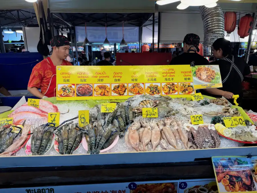 Fresh seafood paradise!
