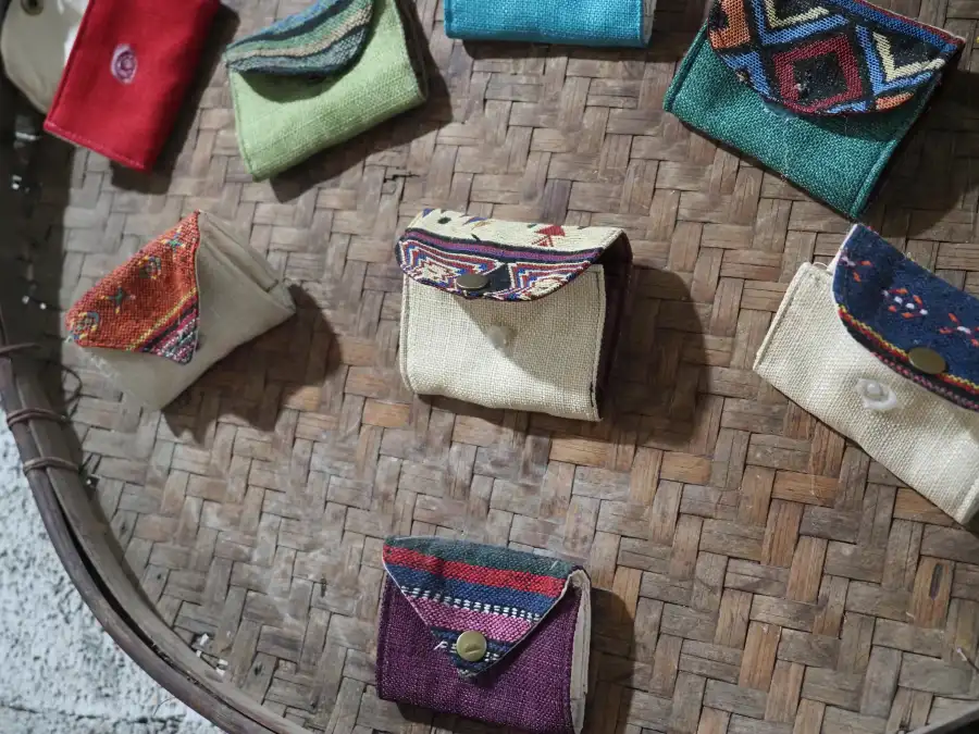 Cultural vibrancy on display in the Ha Giang Loop. Shop local, support communities! 🏬🛍️