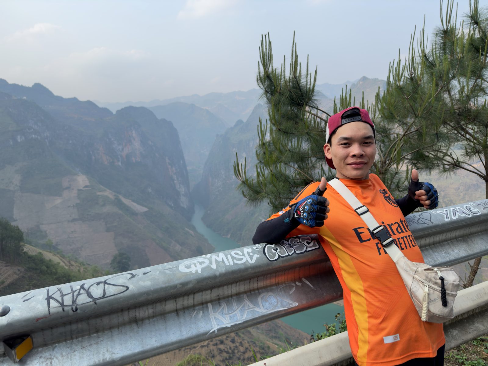 Stopped on a winding road in Hà Giang Province